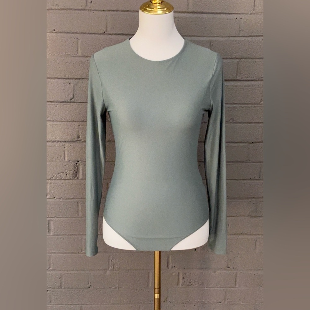 Abercrombie & Fitch Long Sleeve Bodysuit - Sage Green M